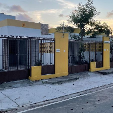 Casa Compacta No Prive Coqueiral Com Garagem Villa Recife Exterior photo